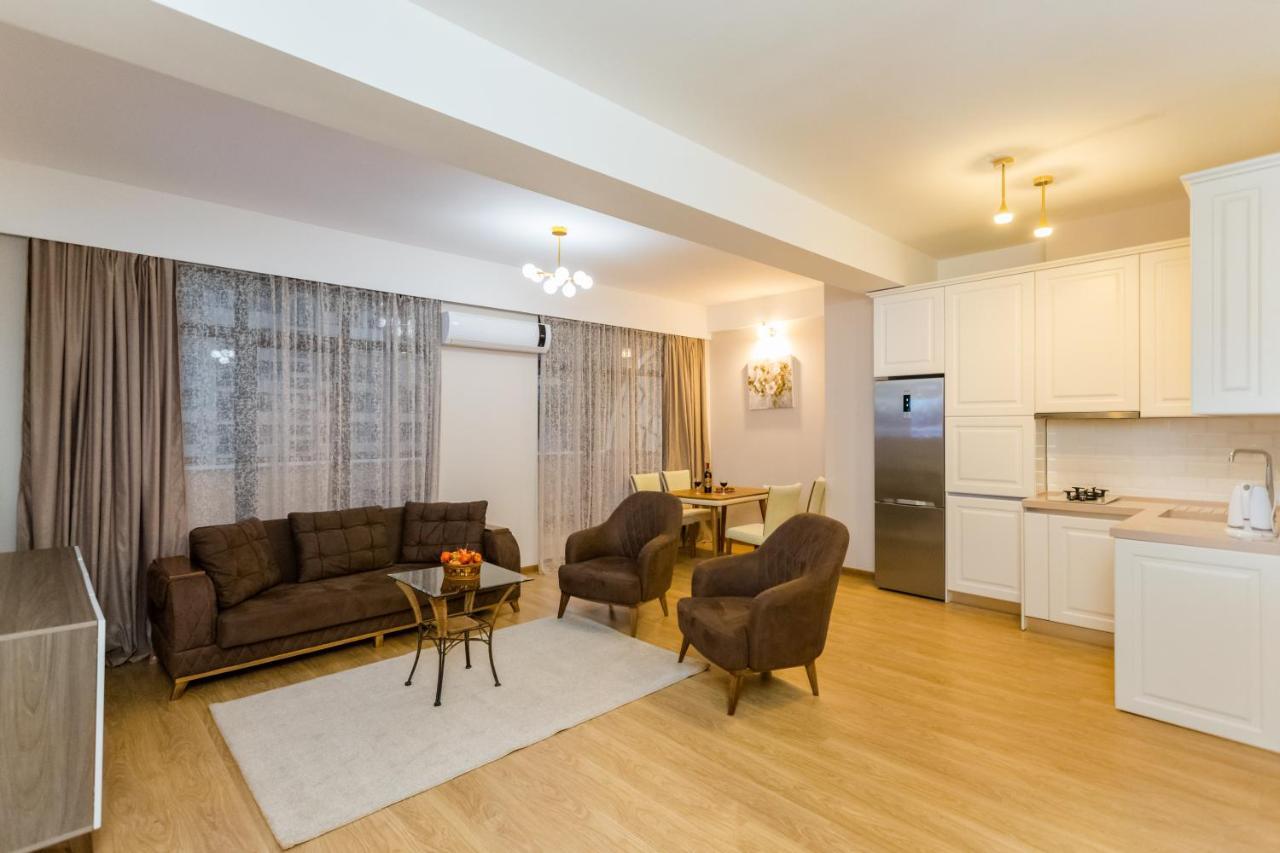 Central Comfort Place L Tbilisi Exterior photo
