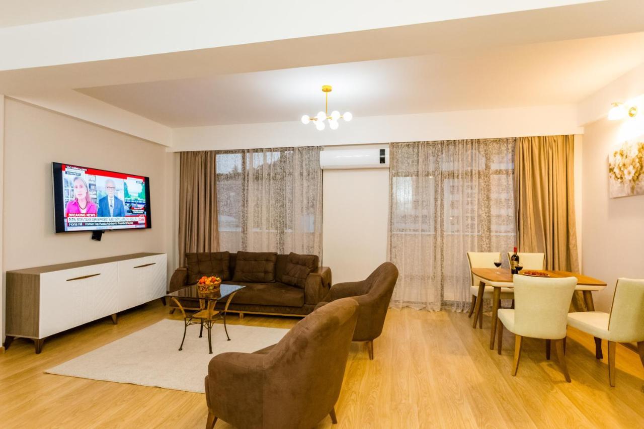 Central Comfort Place L Tbilisi Exterior photo