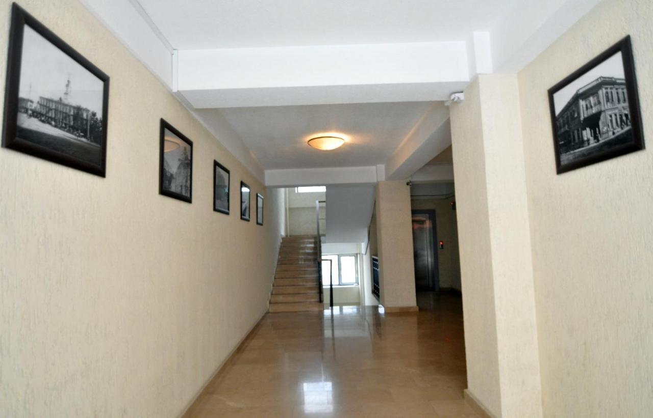 Central Comfort Place L Tbilisi Exterior photo